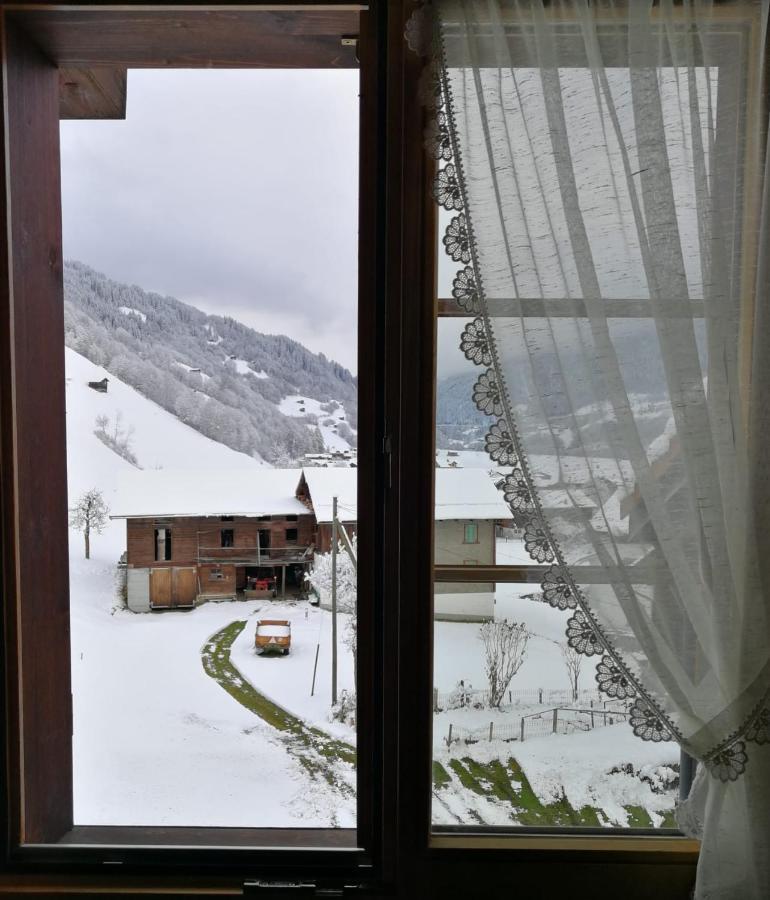 Casa Steilalva - Grosszuegiges Chalet Fuer Erholsamen Familienurlaub Surrein Bagian luar foto